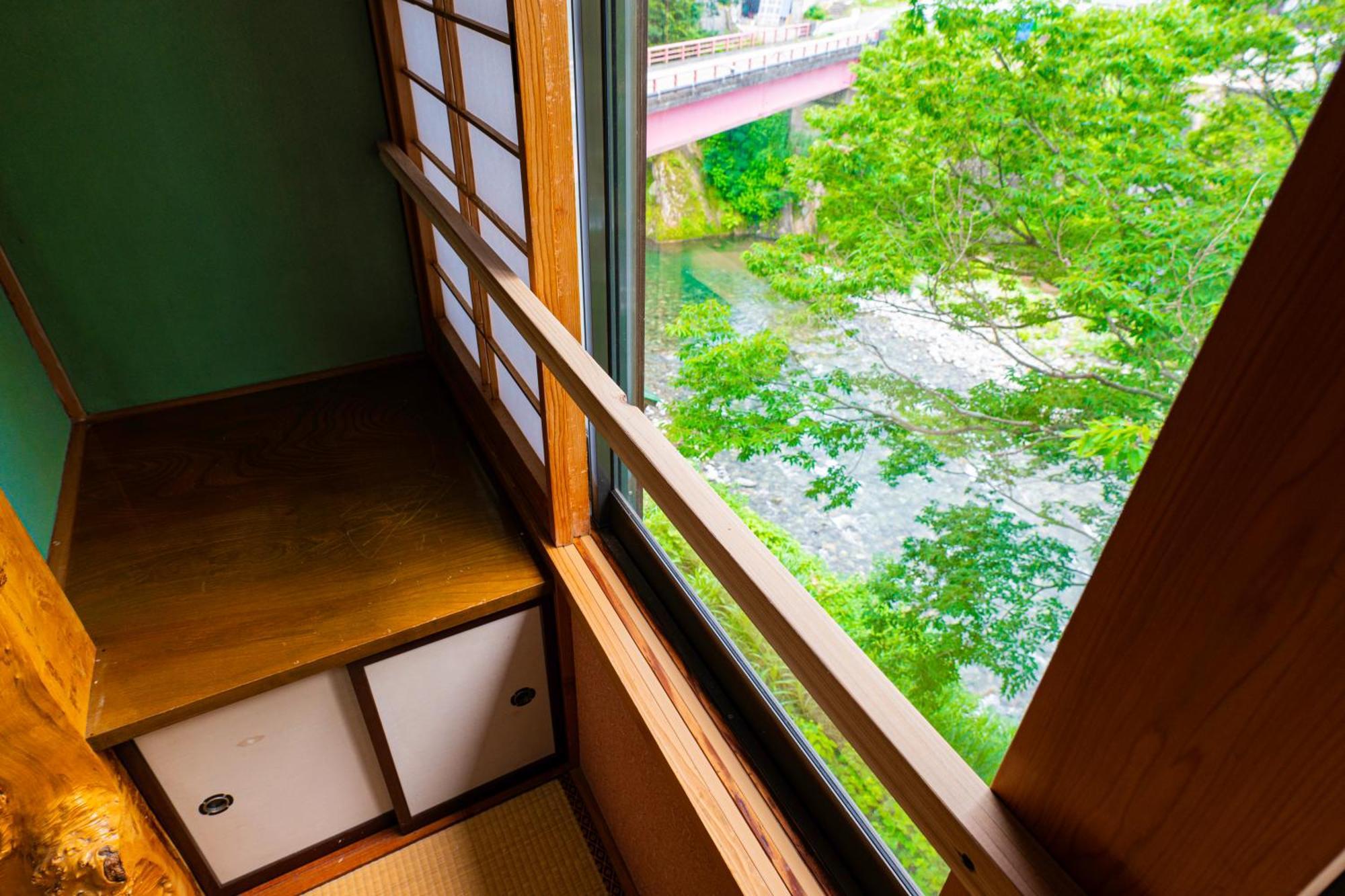 清津峡hostel 雪ふる宿 Seki  Bagian luar foto