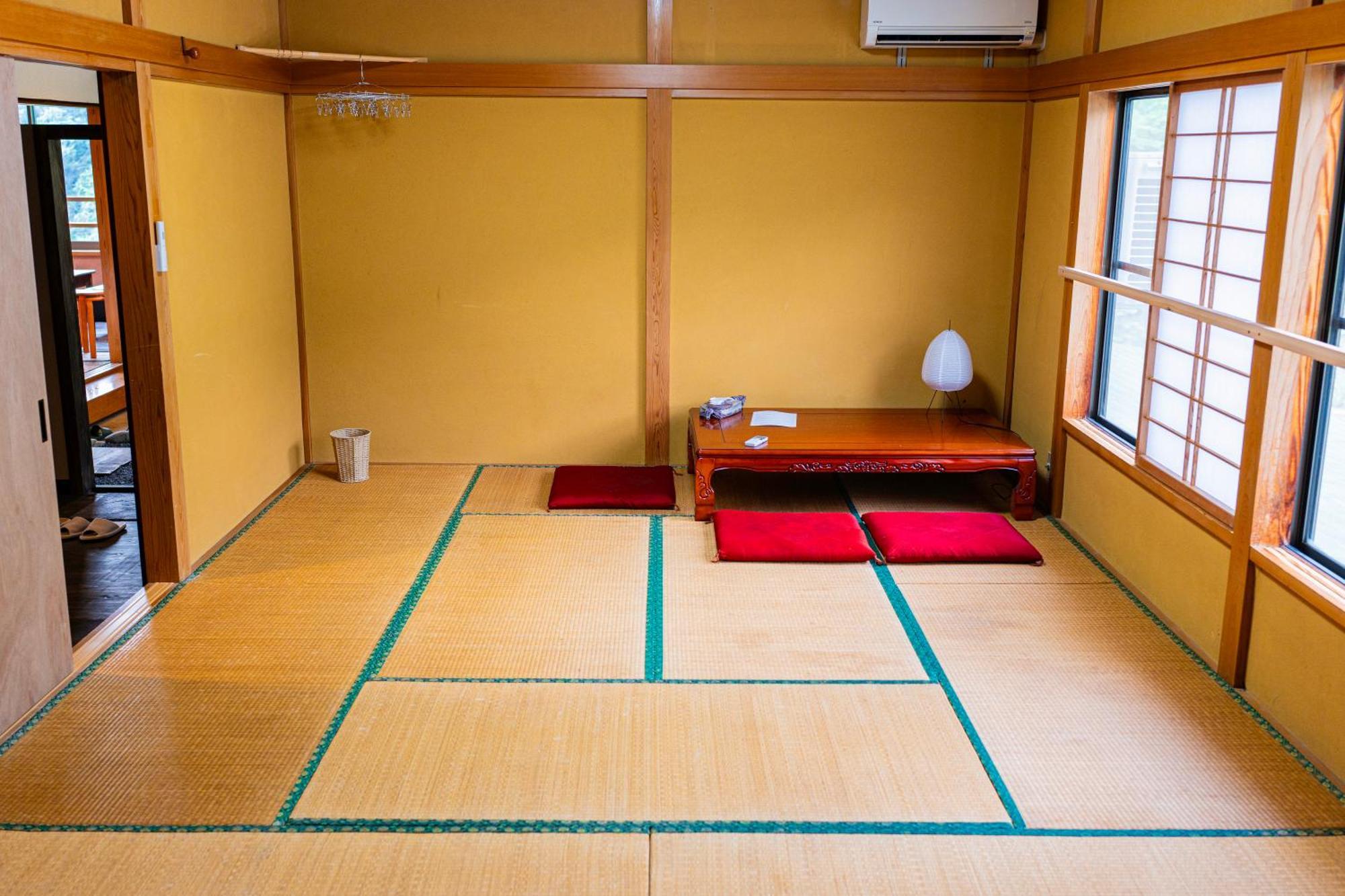 清津峡hostel 雪ふる宿 Seki  Bagian luar foto